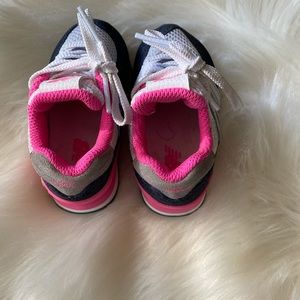 New Balance toddler sneaker size 4